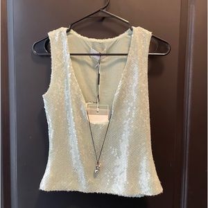 16Arlington Solaria Sleeveless Top in Ice Sequin